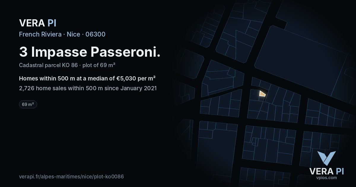 3 Impasse Passeroni, Nice at night – the plot lit, the parcels around coloured by the prices near them