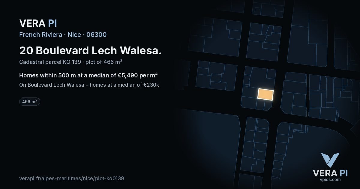 20 Boulevard Lech Walesa, Nice at night – the plot lit, the parcels around coloured by the prices near them