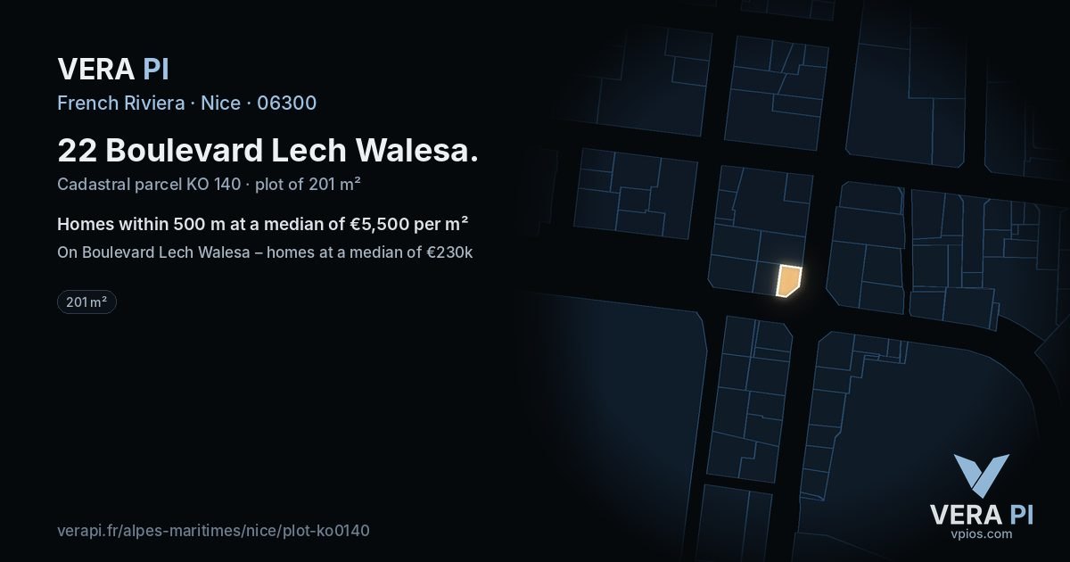 22 Boulevard Lech Walesa, Nice at night – the plot lit, the parcels around coloured by the prices near them