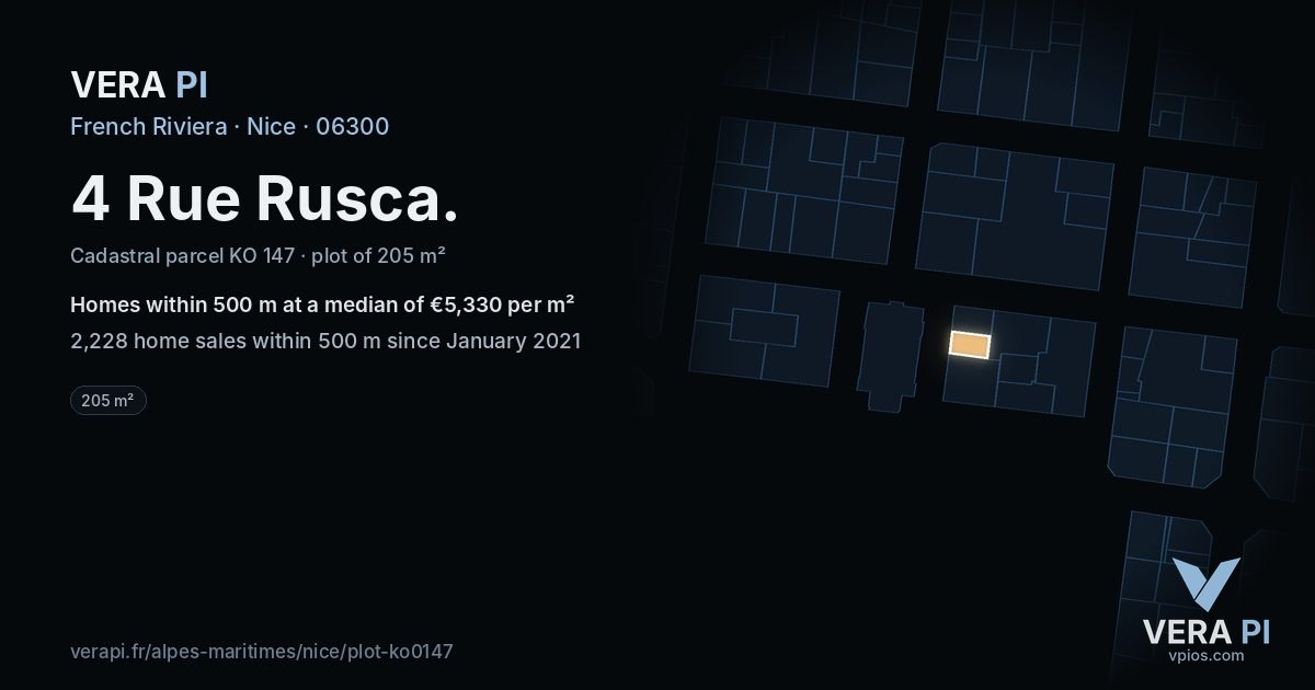 4 Rue Rusca, Nice at night – the plot lit, the parcels around coloured by the prices near them