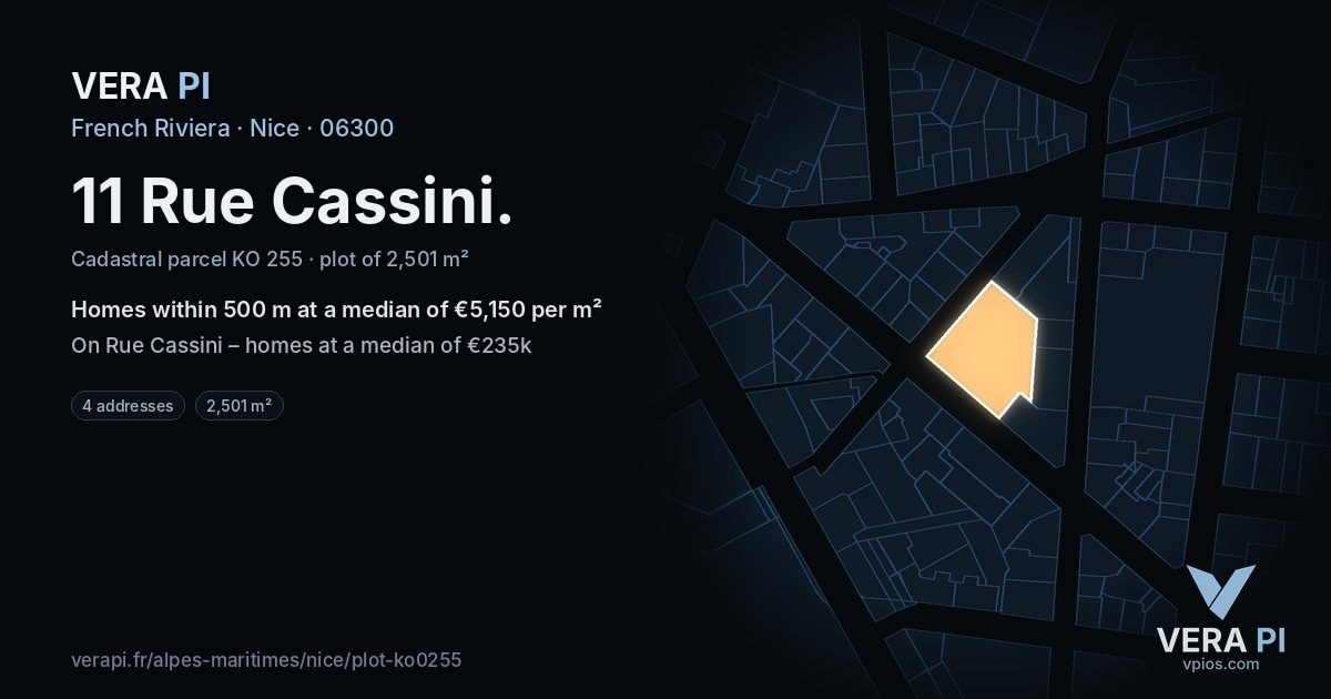11 Rue Cassini, Nice at night – the plot lit, the parcels around coloured by the prices near them