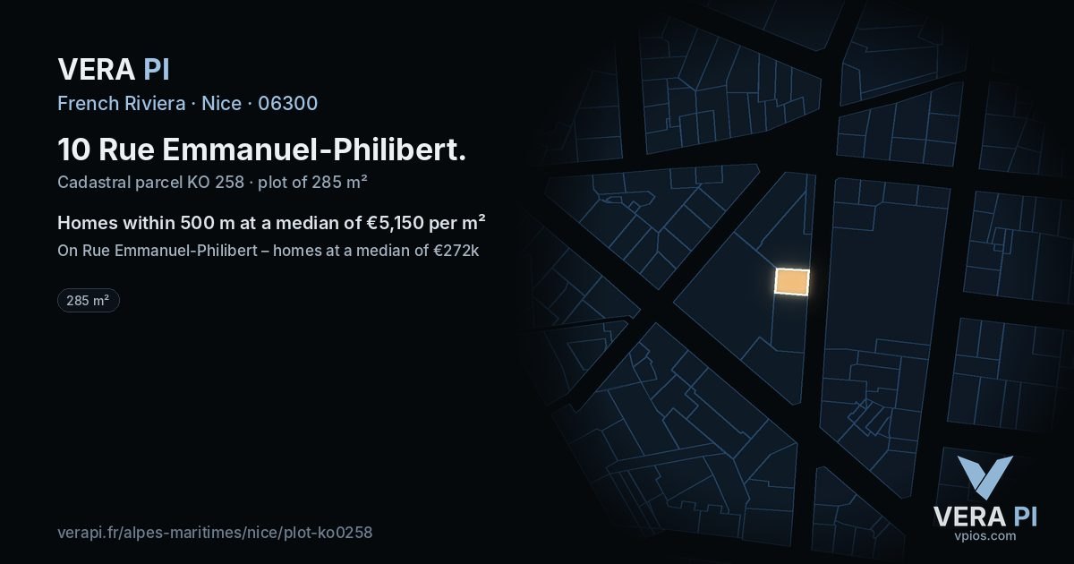 10 Rue Emmanuel-Philibert, Nice at night – the plot lit, the parcels around coloured by the prices near them