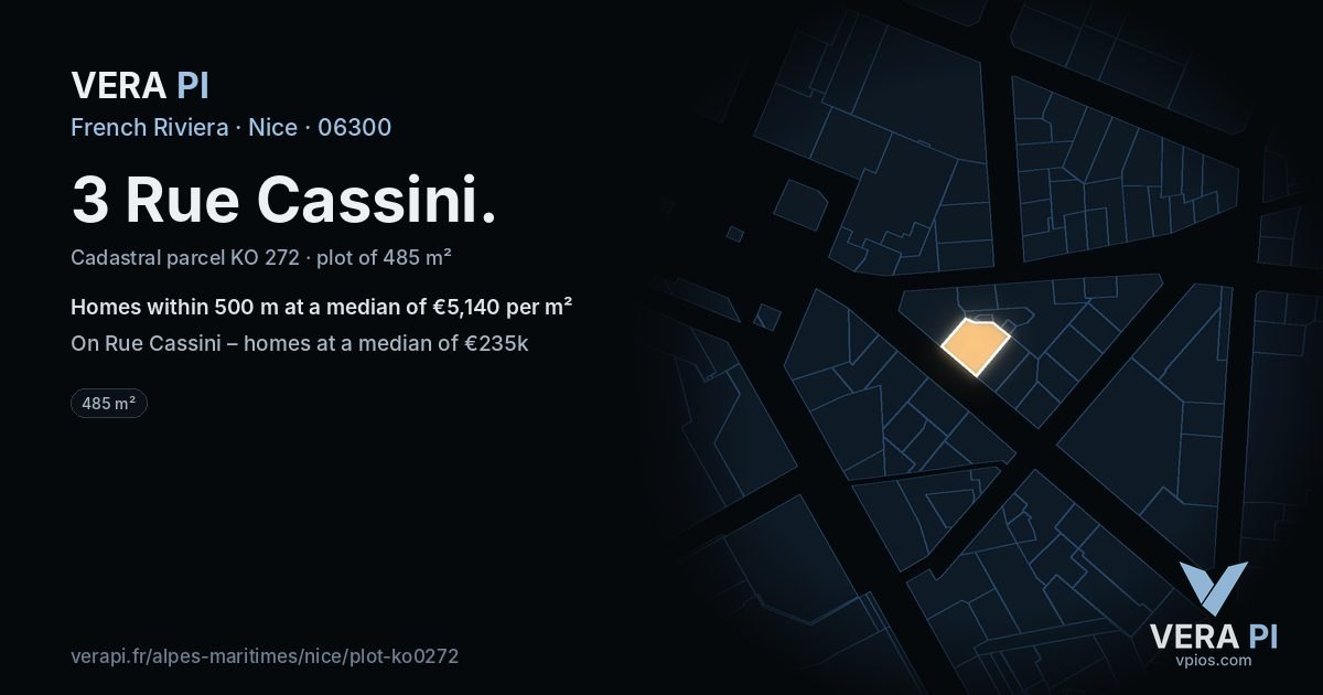 3 Rue Cassini, Nice at night – the plot lit, the parcels around coloured by the prices near them