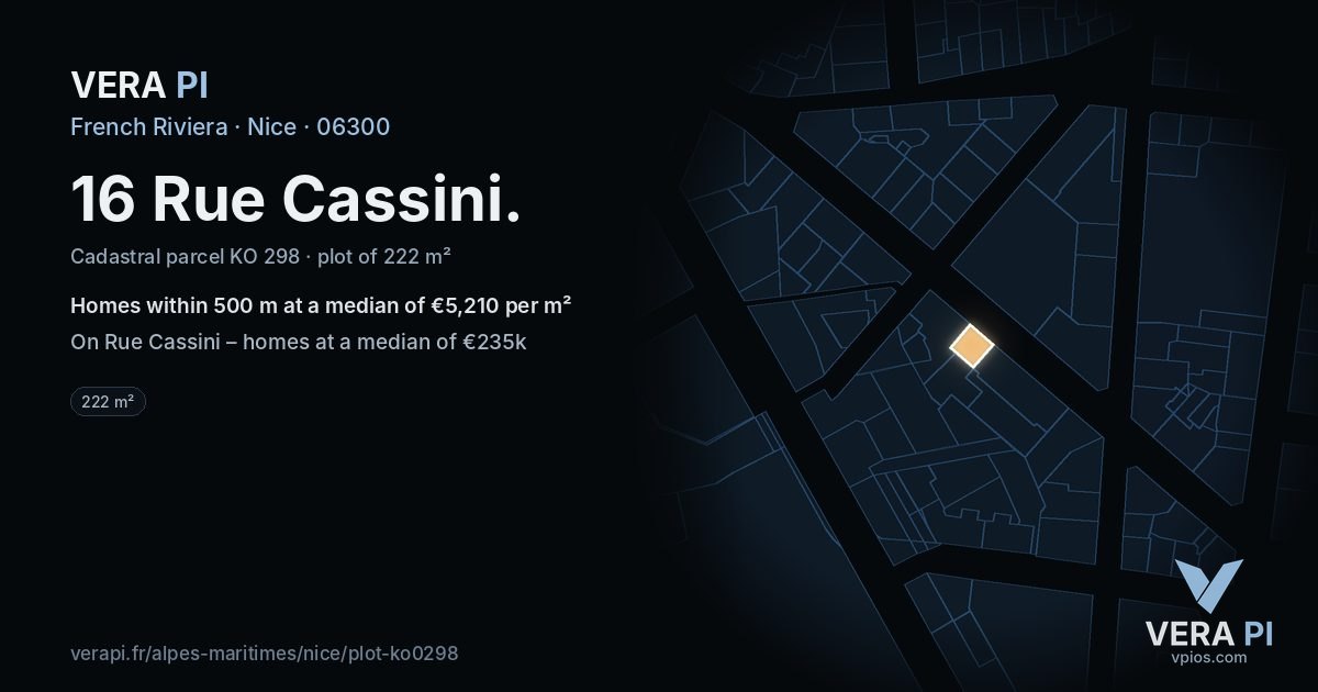 16 Rue Cassini, Nice at night – the plot lit, the parcels around coloured by the prices near them