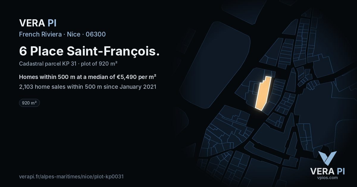 6 Place Saint-François, Nice at night – the plot lit, the parcels around coloured by the prices near them