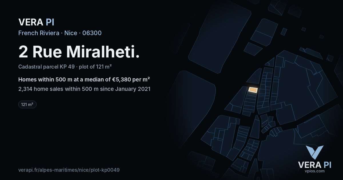2 Rue Miralheti, Nice at night – the plot lit, the parcels around coloured by the prices near them
