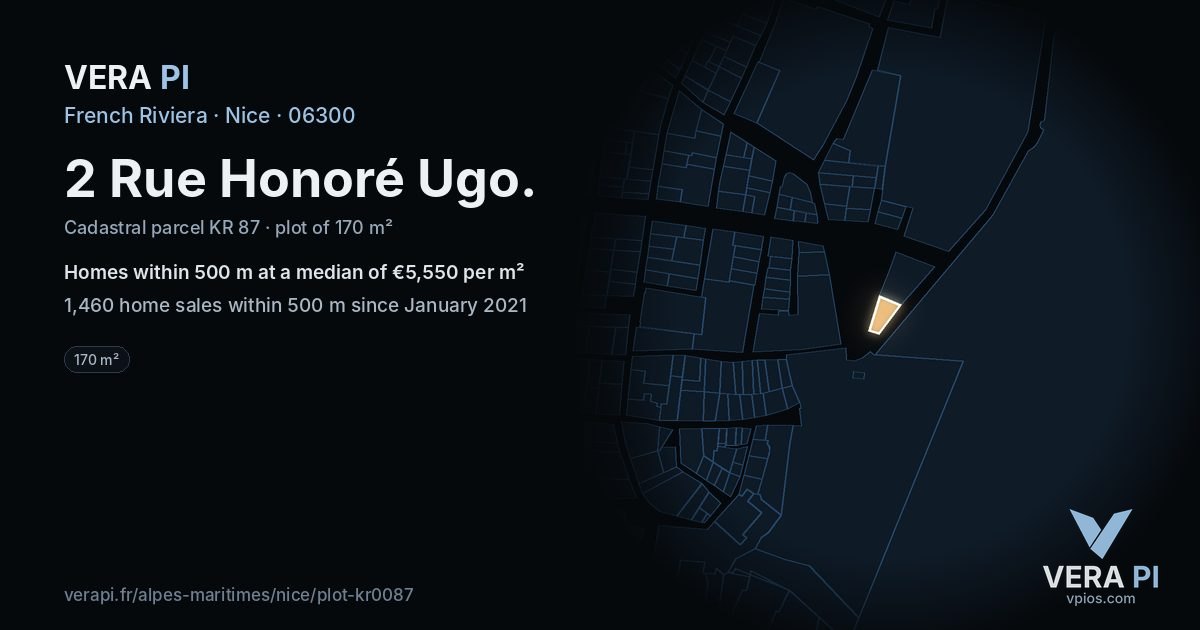 2 Rue Honoré Ugo, Nice at night – the plot lit, the parcels around coloured by the prices near them