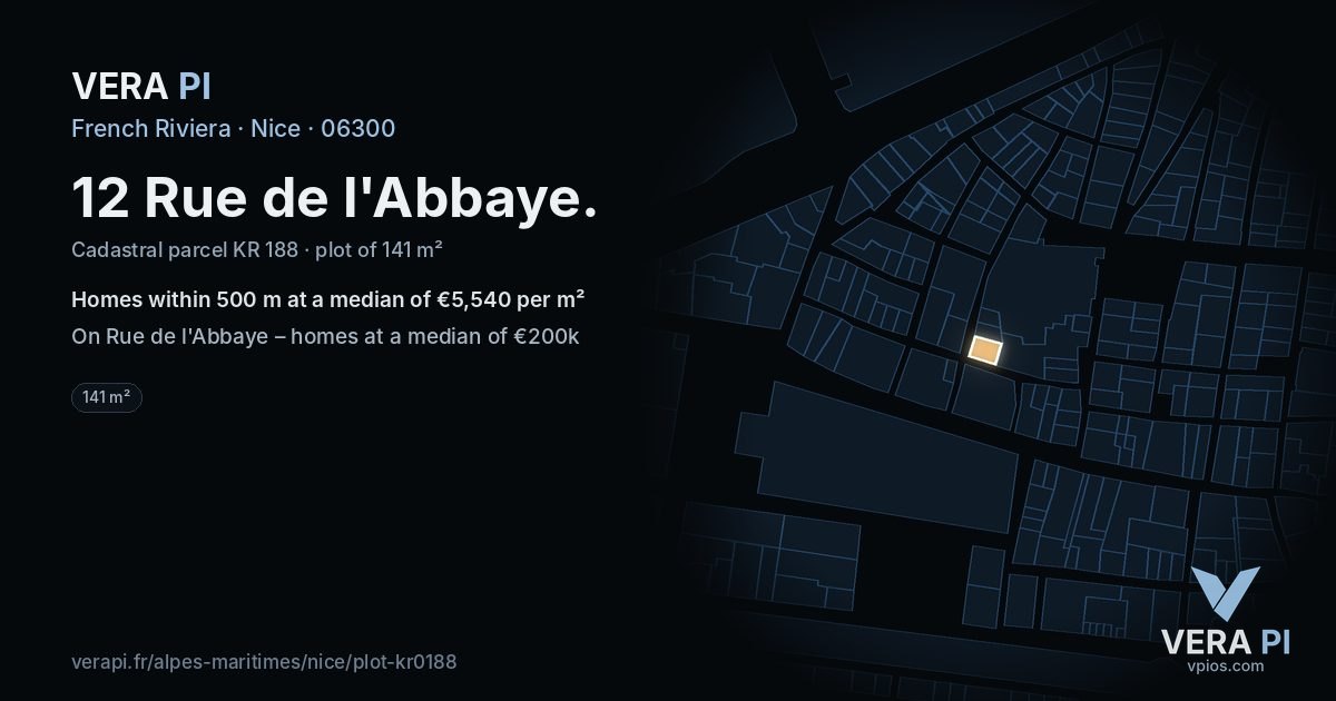 12 Rue de l'Abbaye, Nice at night – the plot lit, the parcels around coloured by the prices near them