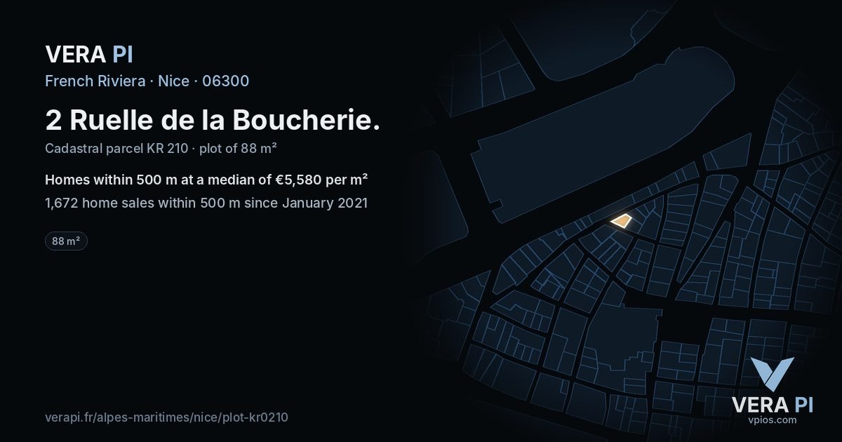 2 Ruelle de la Boucherie, Nice at night – the plot lit, the parcels around coloured by the prices near them