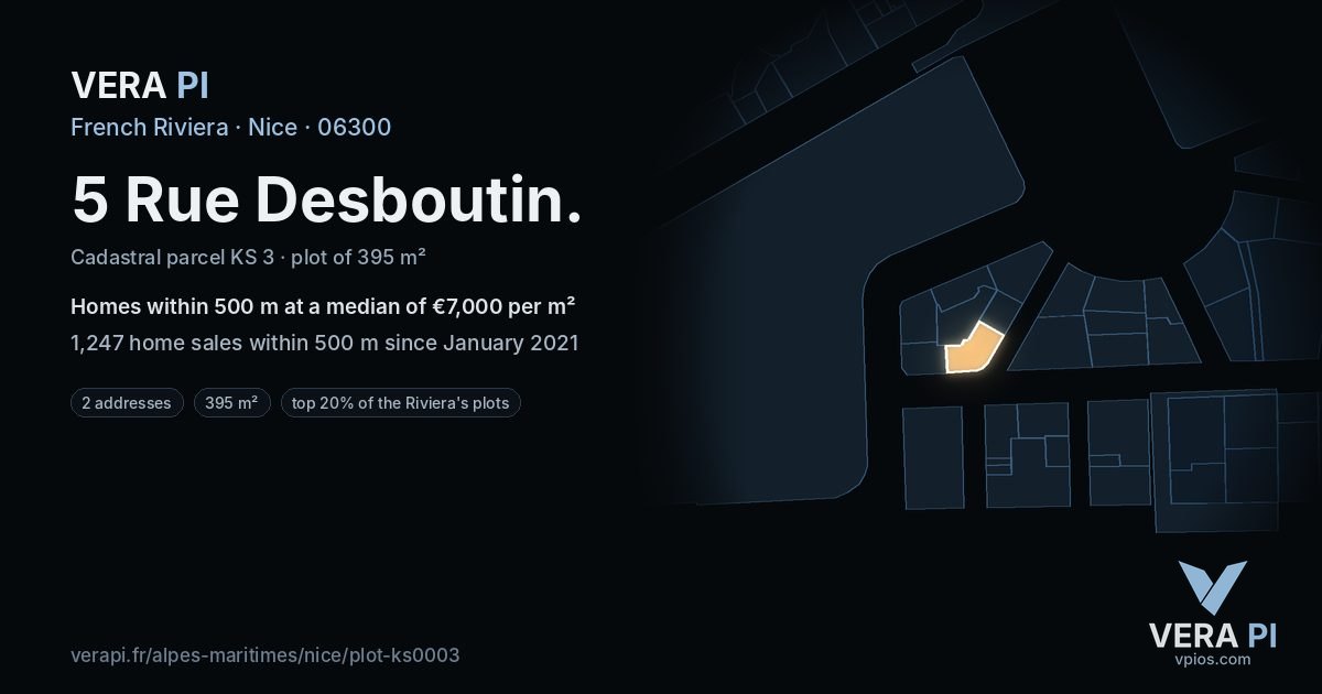 5 Rue Desboutin, Nice at night – the plot lit, the parcels around coloured by the prices near them