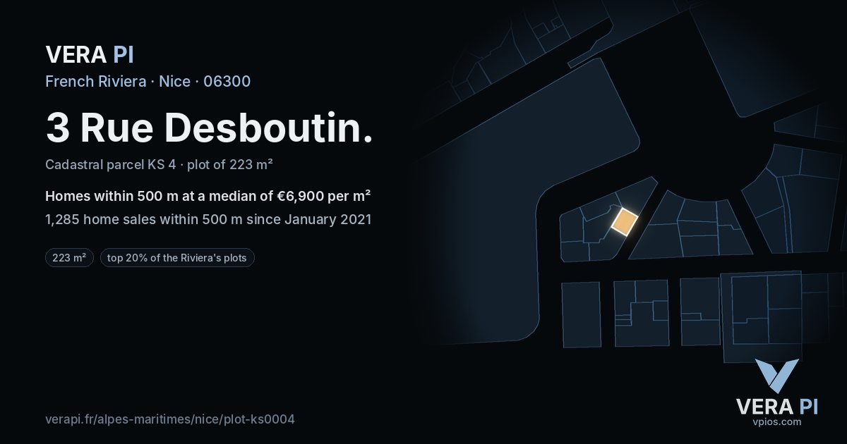 3 Rue Desboutin, Nice at night – the plot lit, the parcels around coloured by the prices near them