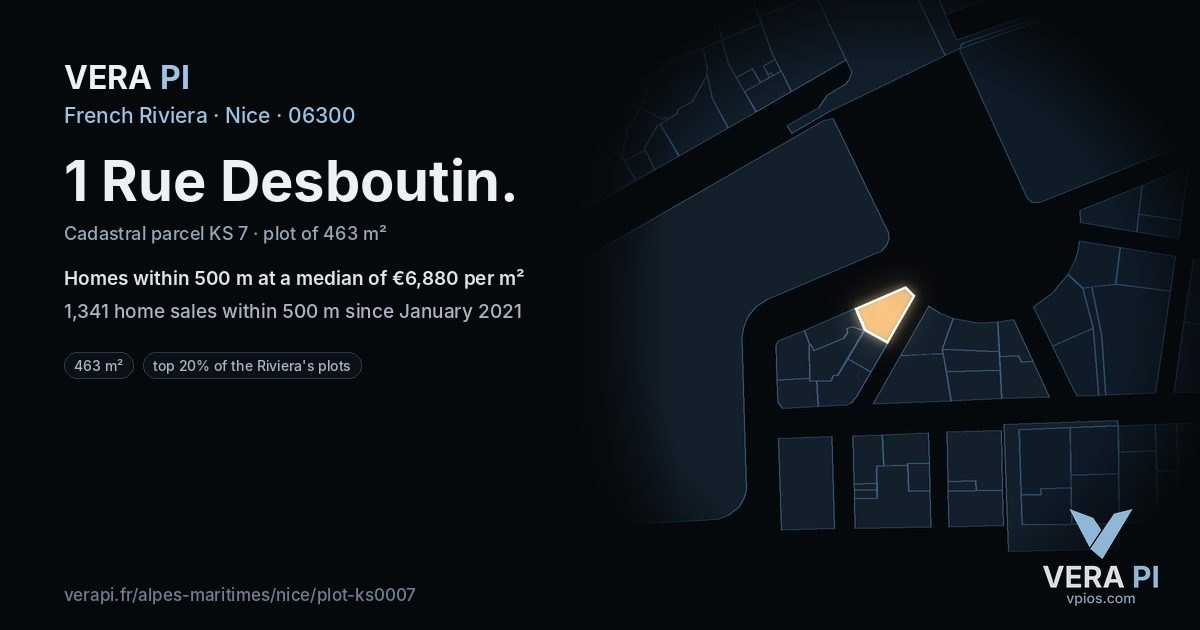 1 Rue Desboutin, Nice at night – the plot lit, the parcels around coloured by the prices near them