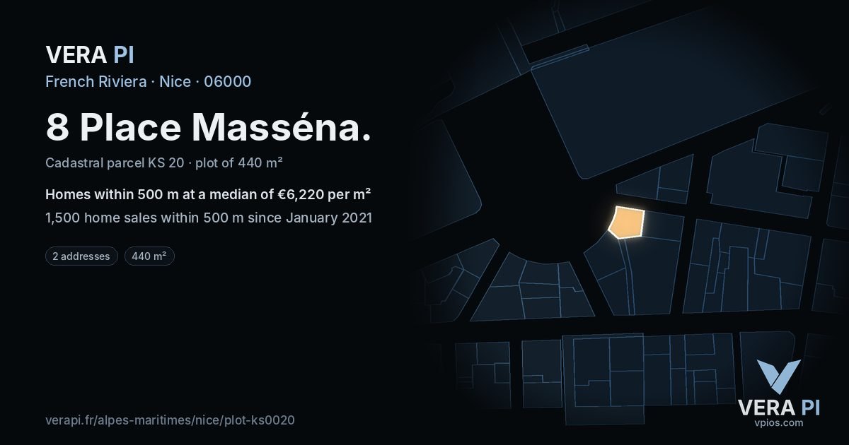 8 Place Masséna, Nice at night – the plot lit, the parcels around coloured by the prices near them