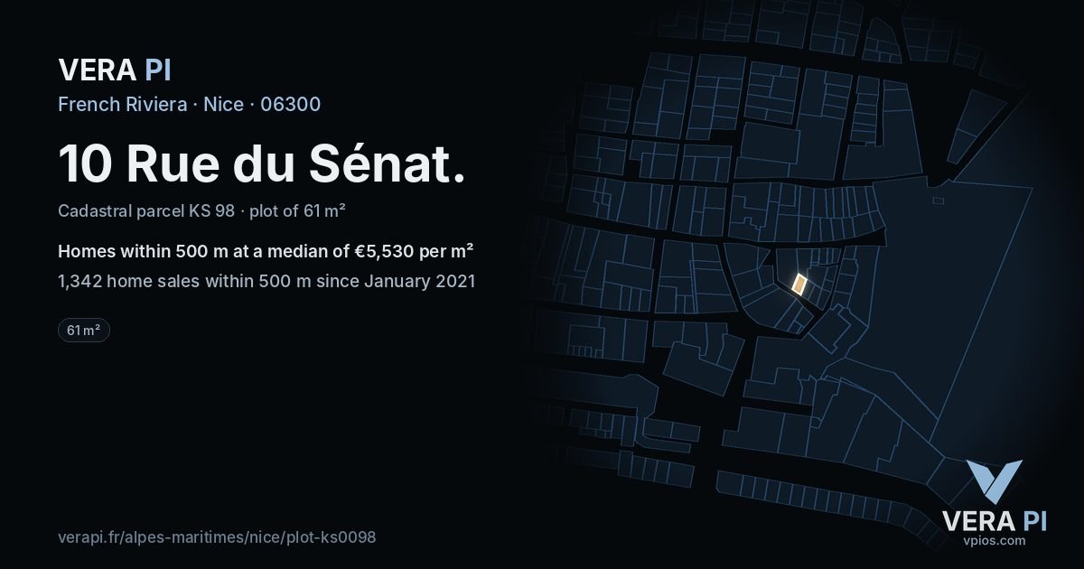 10 Rue du Sénat, Nice at night – the plot lit, the parcels around coloured by the prices near them