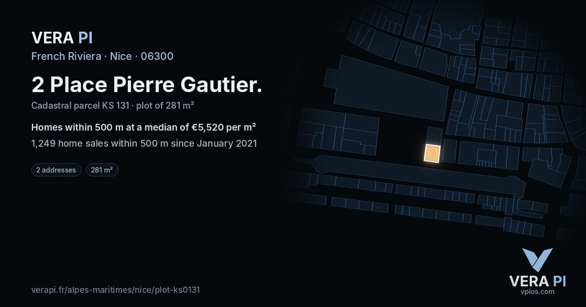 2 Place Pierre Gautier, Nice at night – the plot lit, the parcels around coloured by the prices near them