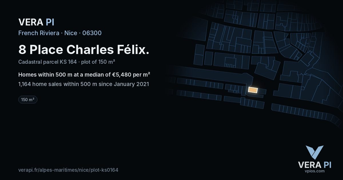 8 Place Charles Félix, Nice at night – the plot lit, the parcels around coloured by the prices near them