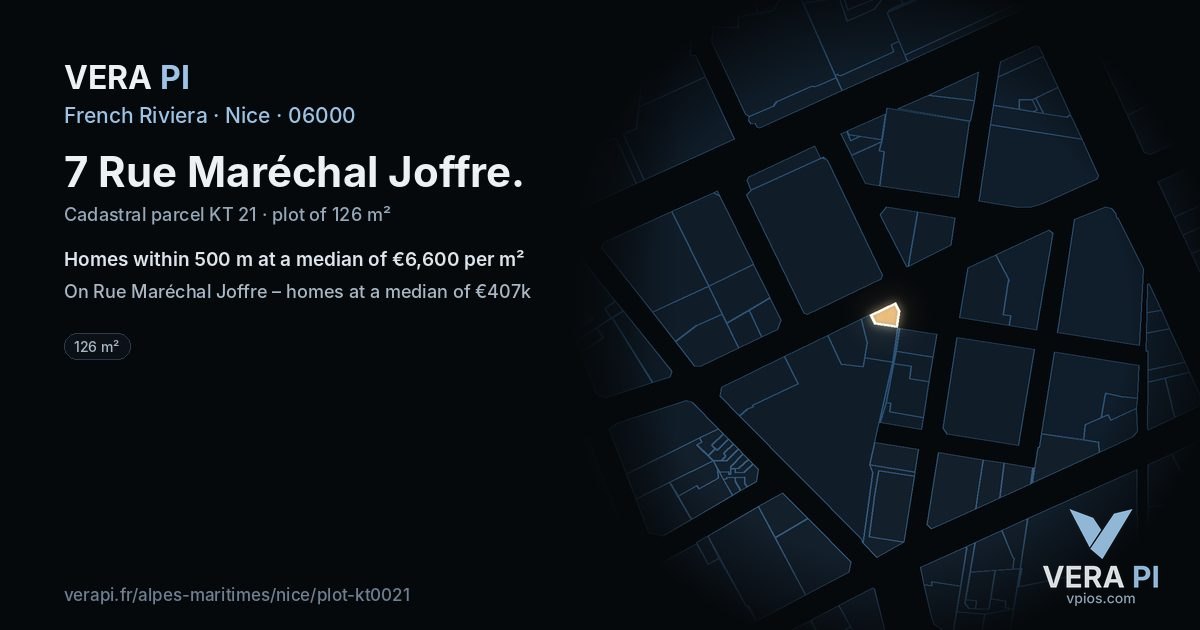 7 Rue Maréchal Joffre, Nice at night – the plot lit, the parcels around coloured by the prices near them