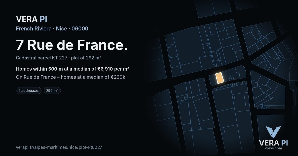 7 Rue de France, Nice at night – the plot lit, the parcels around coloured by the prices near them