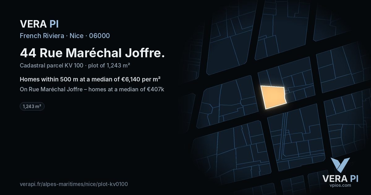 44 Rue Maréchal Joffre, Nice at night – the plot lit, the parcels around coloured by the prices near them