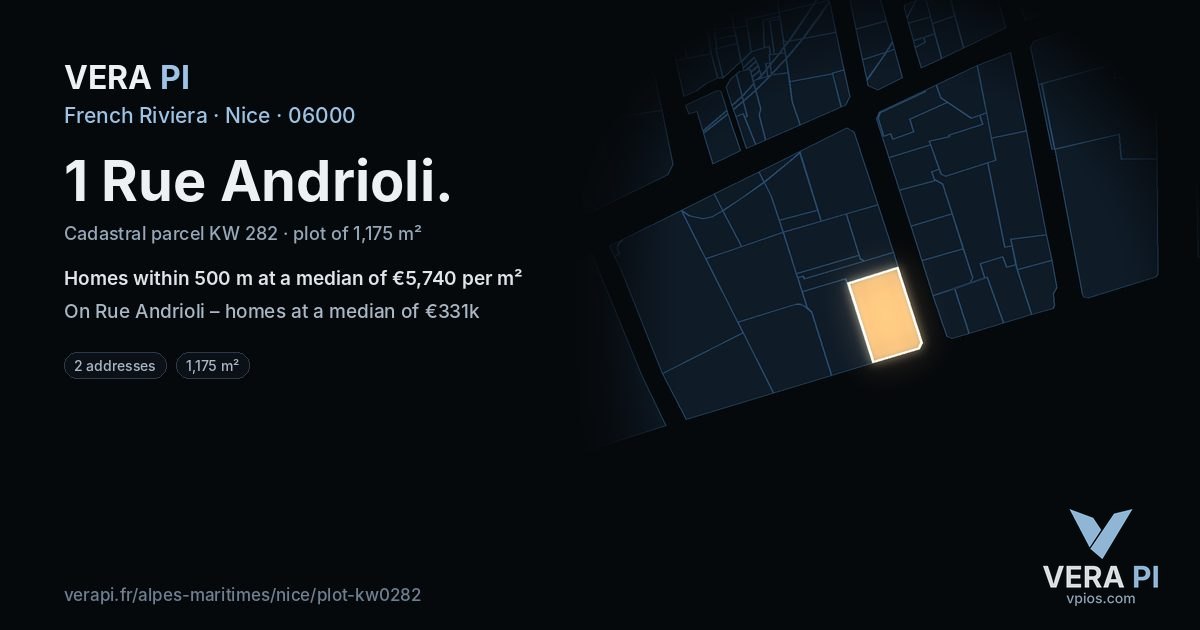 1 Rue Andrioli, Nice at night – the plot lit, the parcels around coloured by the prices near them