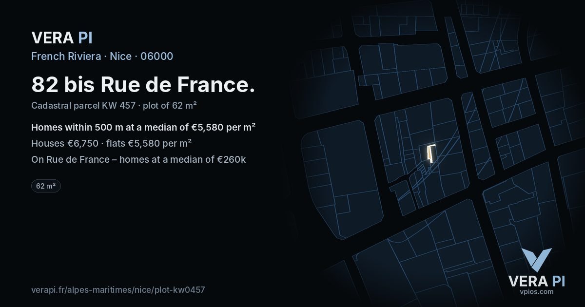 82 bis Rue de France, Nice at night – the plot lit, the parcels around coloured by the prices near them