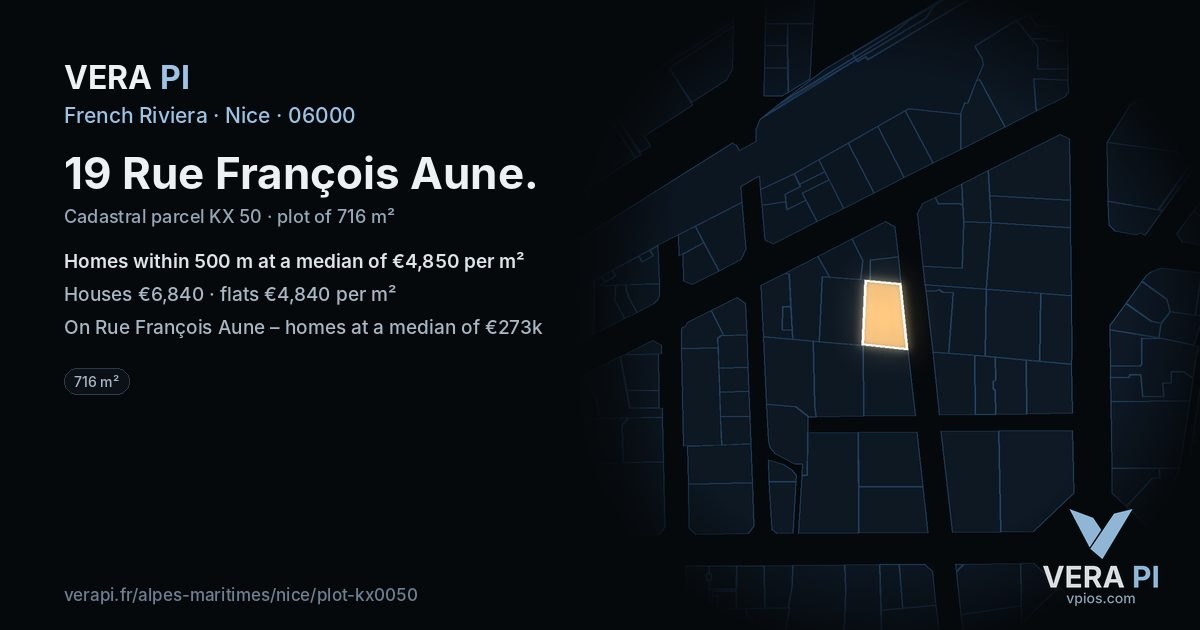 19 Rue François Aune, Nice at night – the plot lit, the parcels around coloured by the prices near them