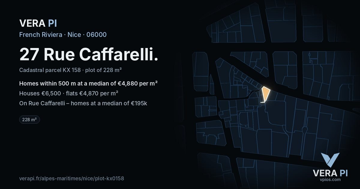 27 Rue Caffarelli, Nice at night – the plot lit, the parcels around coloured by the prices near them