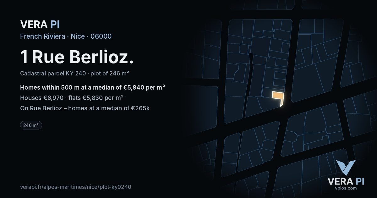 1 Rue Berlioz, Nice at night – the plot lit, the parcels around coloured by the prices near them