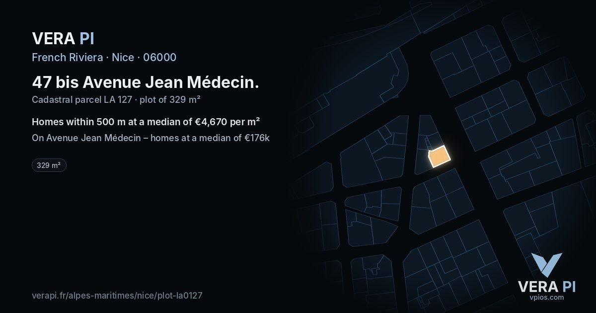 47 bis Avenue Jean Médecin, Nice at night – the plot lit, the parcels around coloured by the prices near them