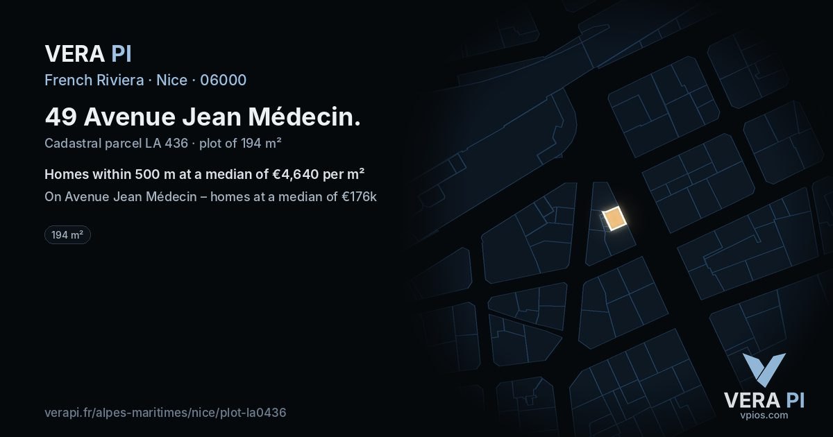 49 Avenue Jean Médecin, Nice at night – the plot lit, the parcels around coloured by the prices near them