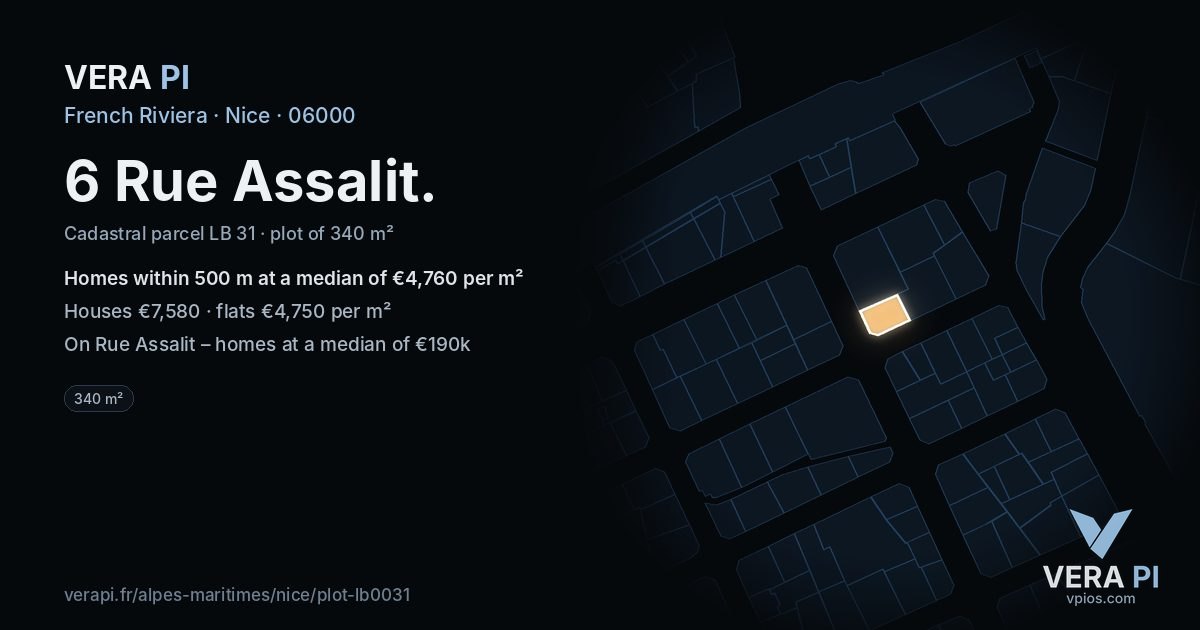 6 Rue Assalit, Nice at night – the plot lit, the parcels around coloured by the prices near them
