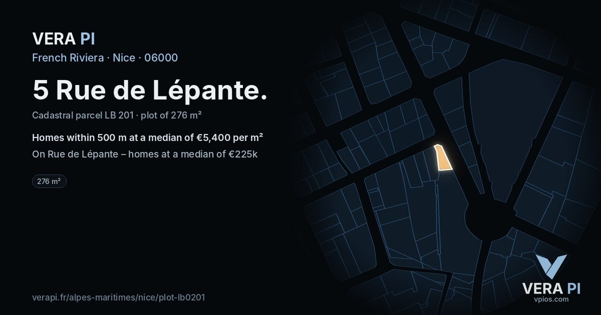 5 Rue de Lépante, Nice at night – the plot lit, the parcels around coloured by the prices near them