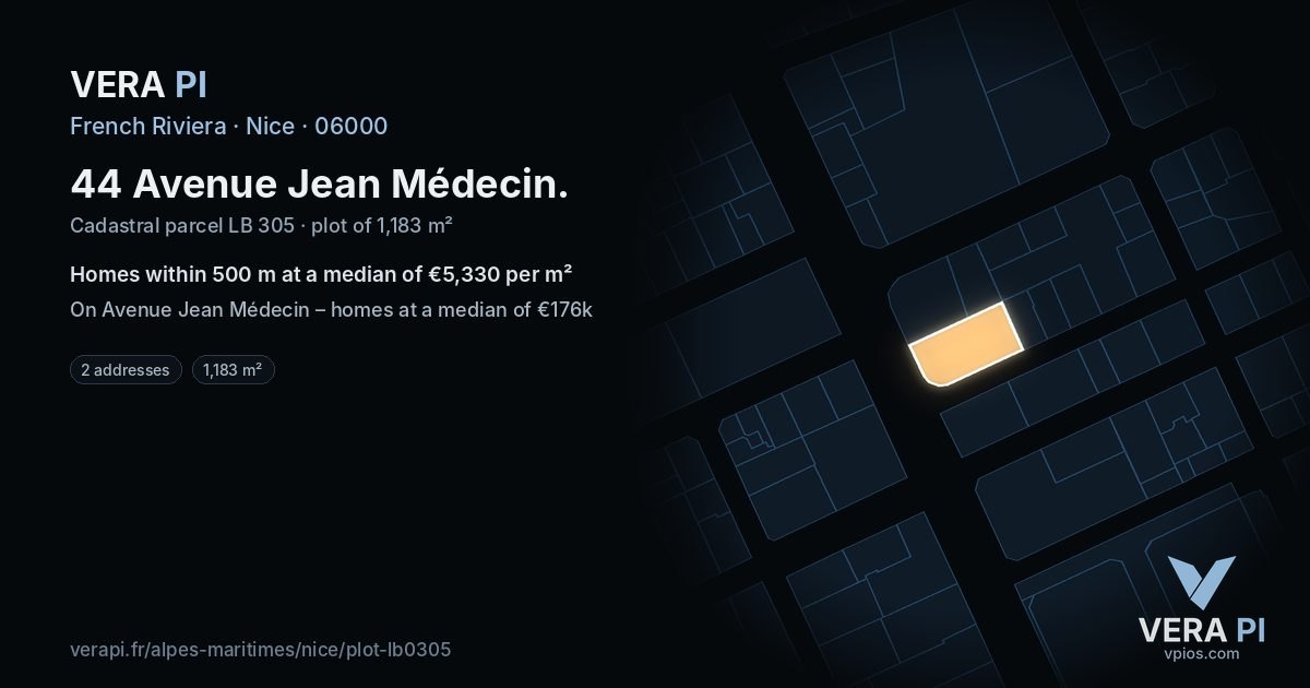 44 Avenue Jean Médecin, Nice at night – the plot lit, the parcels around coloured by the prices near them