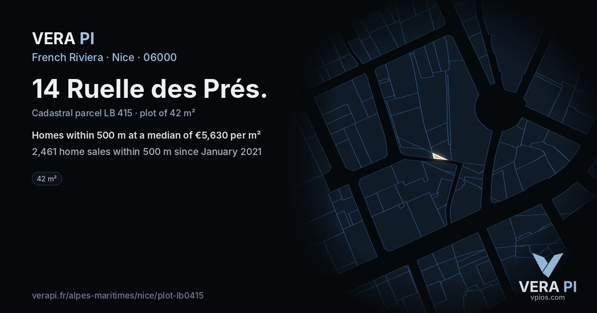 14 Ruelle des Prés, Nice at night – the plot lit, the parcels around coloured by the prices near them