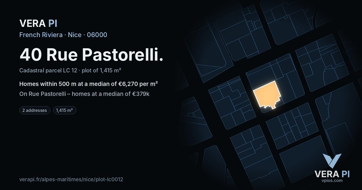 40 Rue Pastorelli, Nice at night – the plot lit, the parcels around coloured by the prices near them