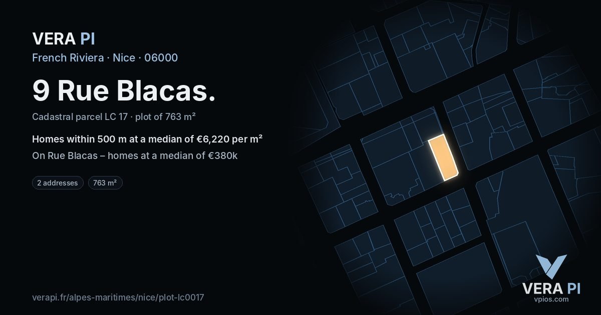9 Rue Blacas, Nice at night – the plot lit, the parcels around coloured by the prices near them