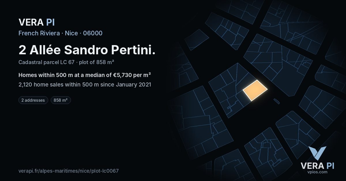 2 Allée Sandro Pertini, Nice at night – the plot lit, the parcels around coloured by the prices near them