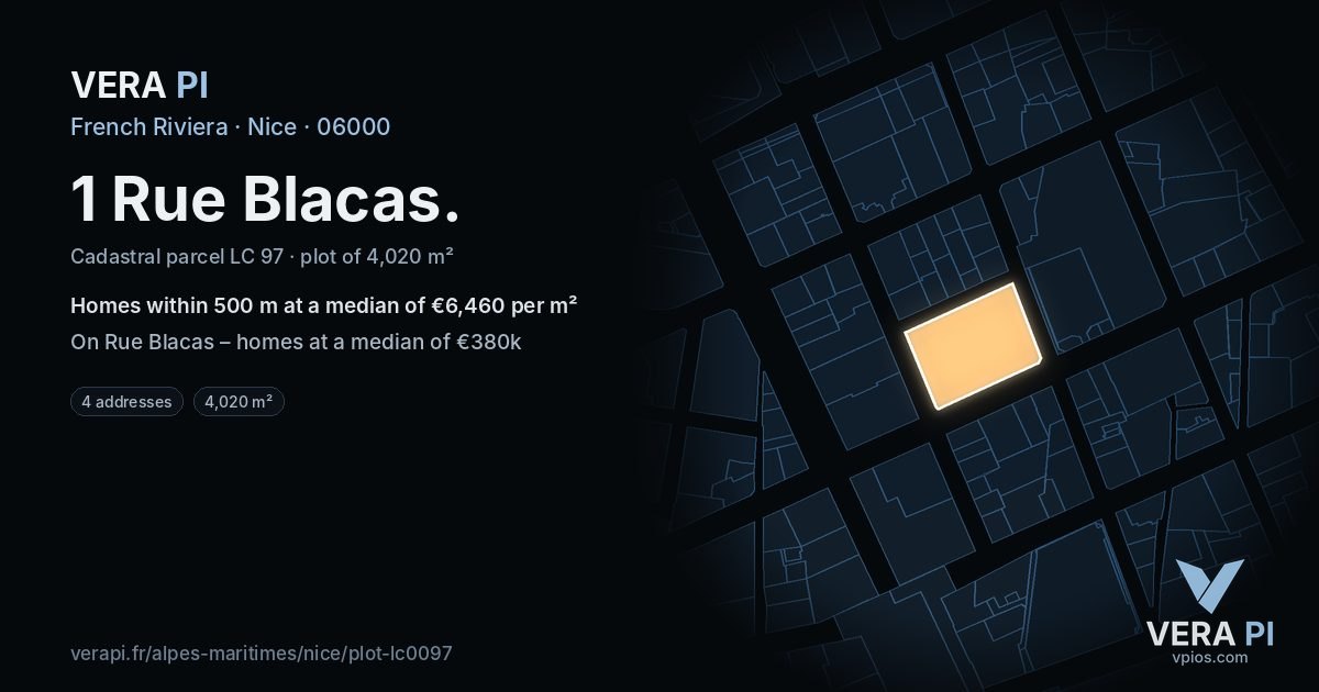 1 Rue Blacas, Nice at night – the plot lit, the parcels around coloured by the prices near them