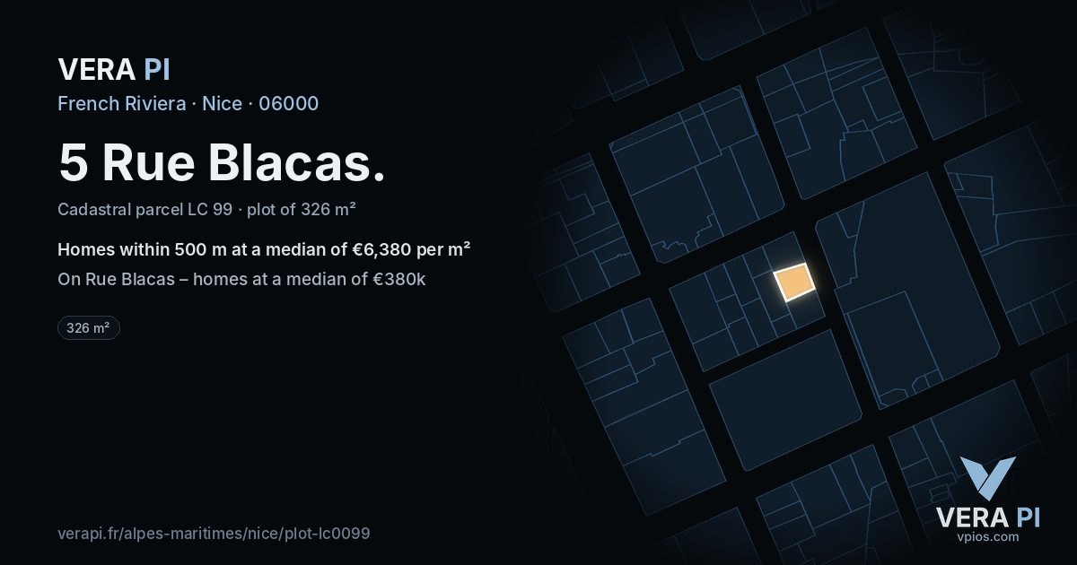 5 Rue Blacas, Nice at night – the plot lit, the parcels around coloured by the prices near them