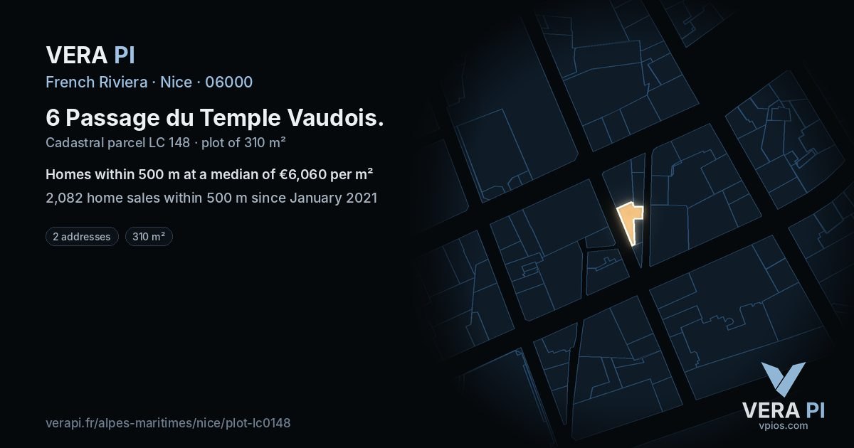 6 Passage du Temple Vaudois, Nice at night – the plot lit, the parcels around coloured by the prices near them