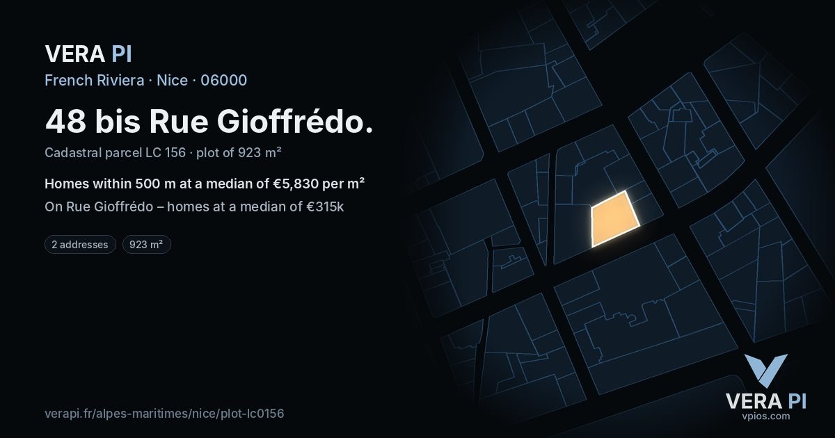 48 bis Rue Gioffrédo, Nice at night – the plot lit, the parcels around coloured by the prices near them