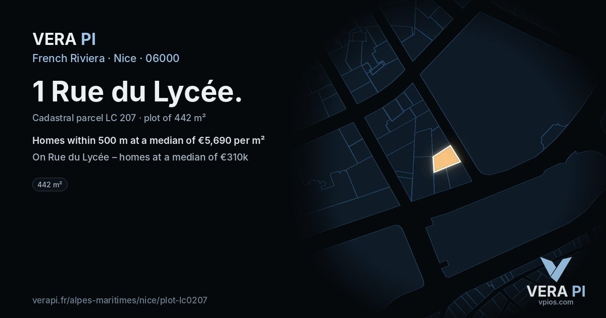 1 Rue du Lycée, Nice at night – the plot lit, the parcels around coloured by the prices near them