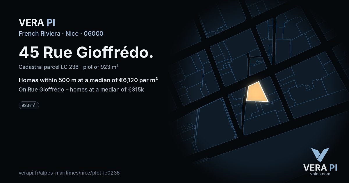 45 Rue Gioffrédo, Nice at night – the plot lit, the parcels around coloured by the prices near them