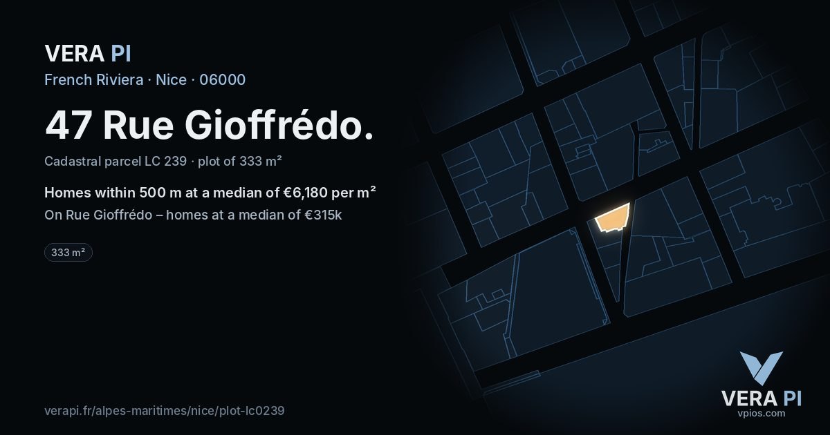 47 Rue Gioffrédo, Nice at night – the plot lit, the parcels around coloured by the prices near them