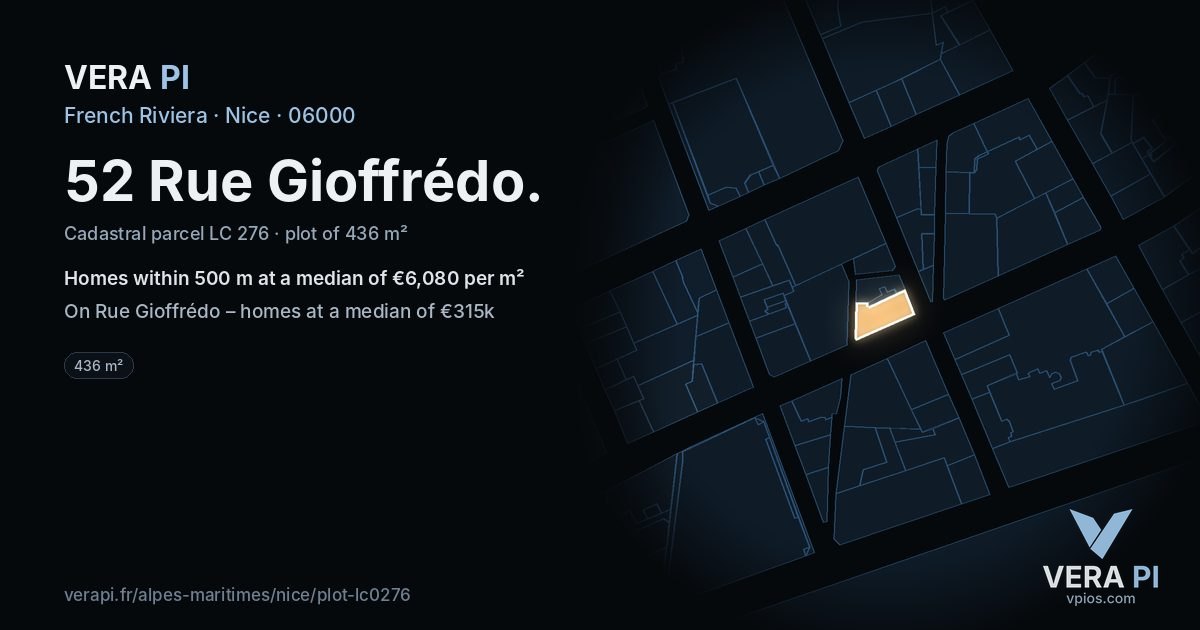 52 Rue Gioffrédo, Nice at night – the plot lit, the parcels around coloured by the prices near them