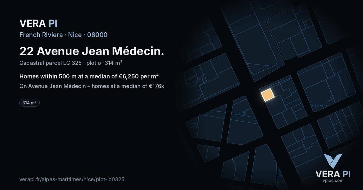 22 Avenue Jean Médecin, Nice at night – the plot lit, the parcels around coloured by the prices near them