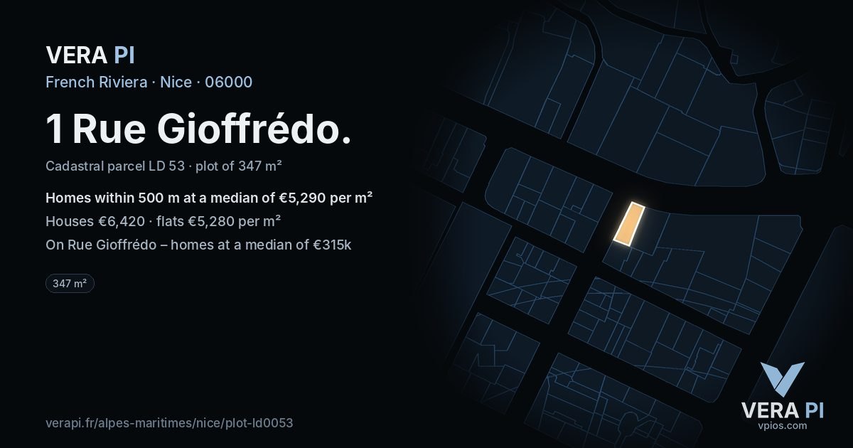 1 Rue Gioffrédo, Nice at night – the plot lit, the parcels around coloured by the prices near them