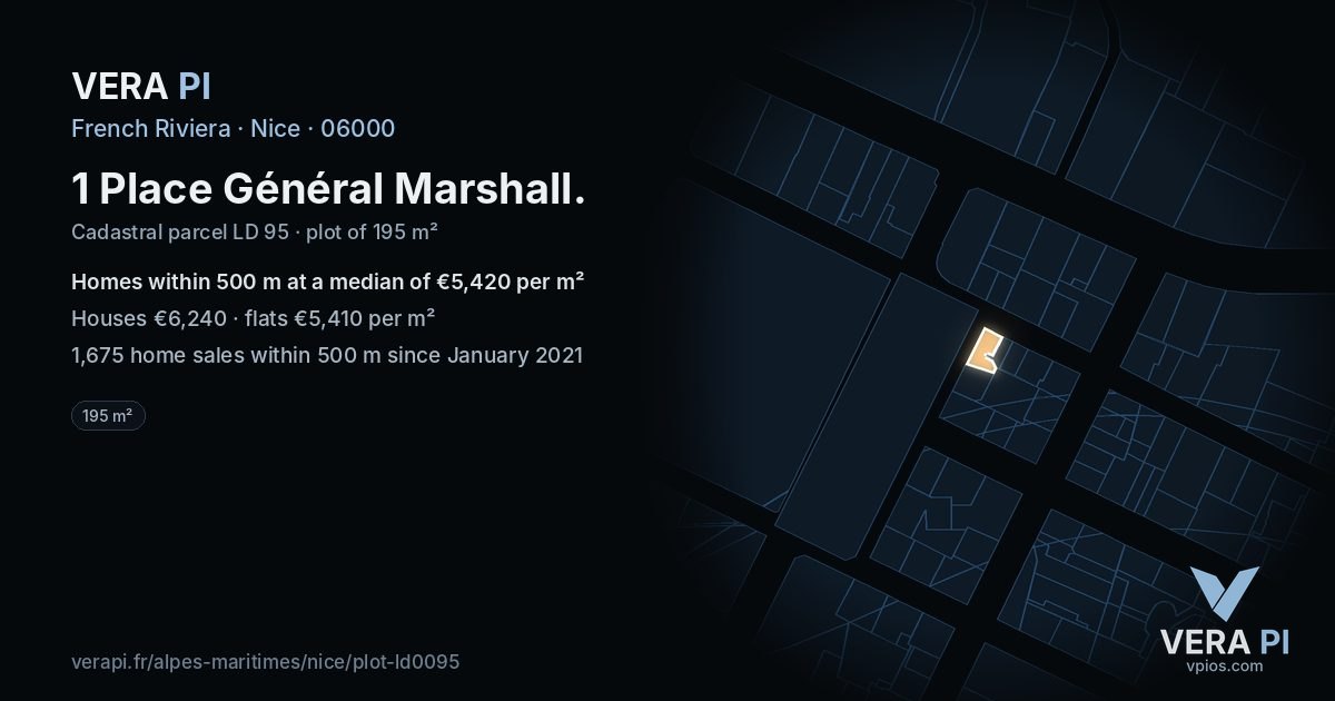 1 Place Général Marshall, Nice at night – the plot lit, the parcels around coloured by the prices near them