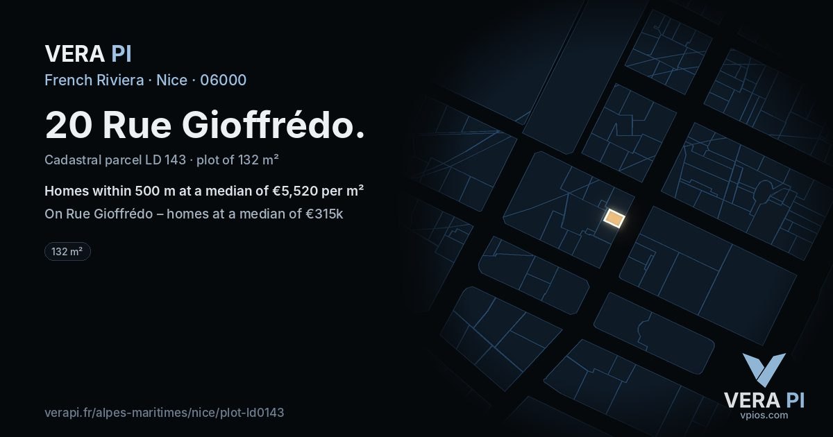 20 Rue Gioffrédo, Nice at night – the plot lit, the parcels around coloured by the prices near them