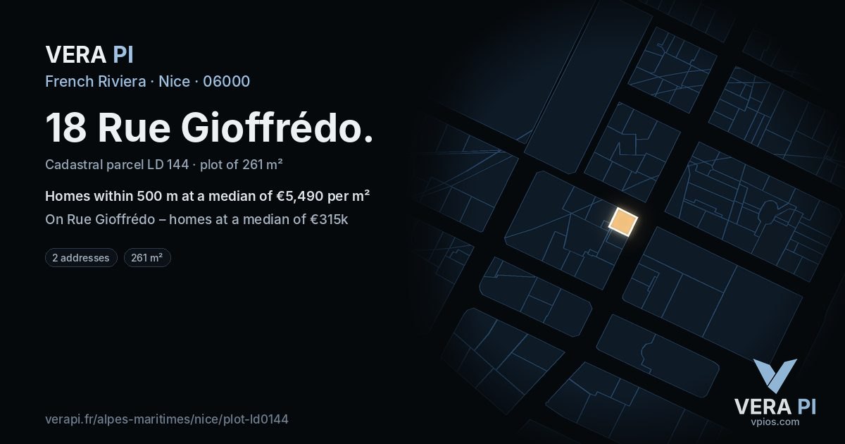 18 Rue Gioffrédo, Nice at night – the plot lit, the parcels around coloured by the prices near them